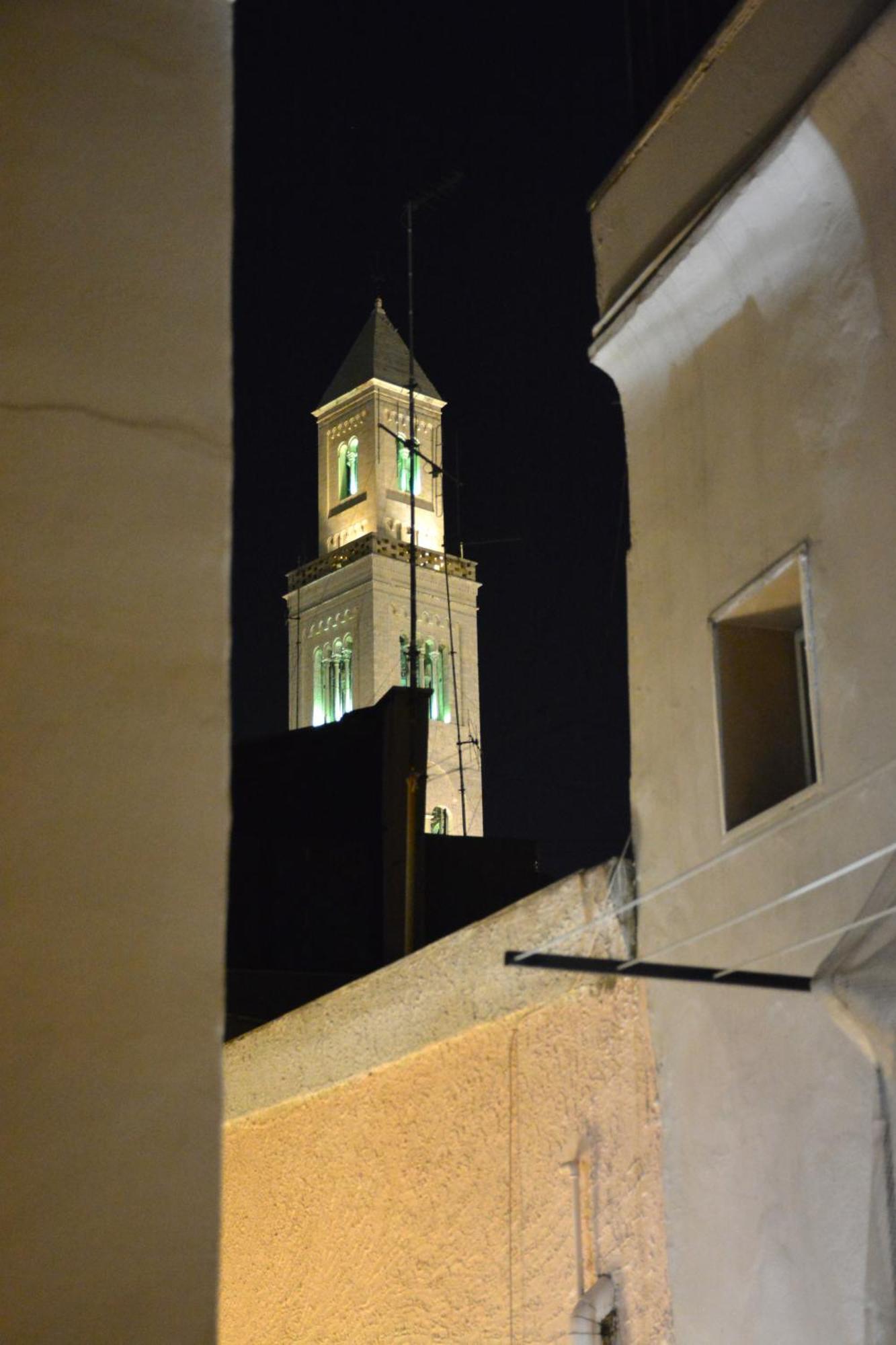 Casa Chloe - Vicino Al Porto E Basilica San Nicola Apartment Bari Exterior photo